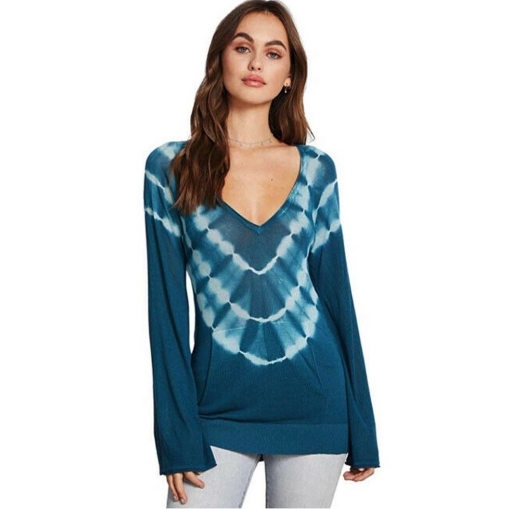 Chaser Tie Dye Kangaroo Pocket Sweater Size M NWT (Flaw)